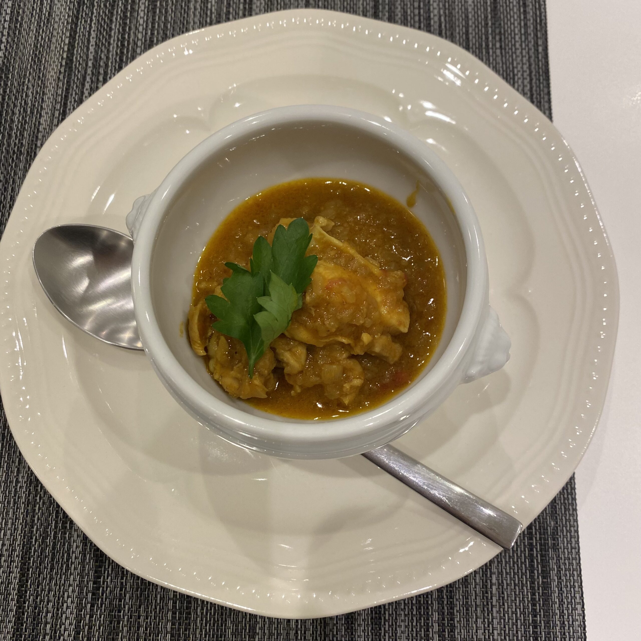 カレールーを使わないグルテンフリー簡単チキンカレー
